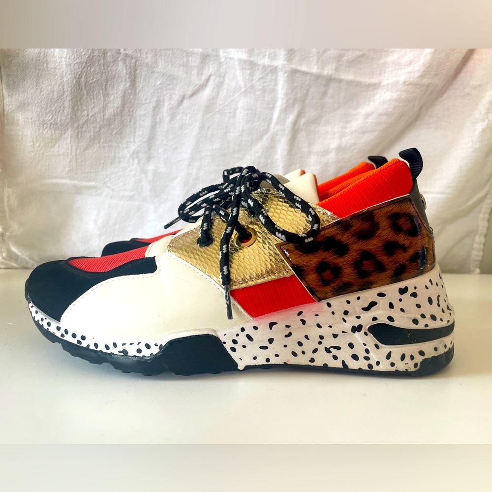 LUCKY STEP Women's Sneaker